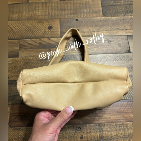 Topshop Ruched Leather Bag - Picture 9 of 10